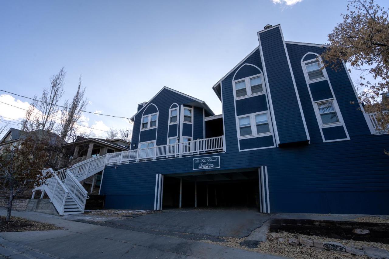 The Blue Church Lodge Парк Сити Екстериор снимка